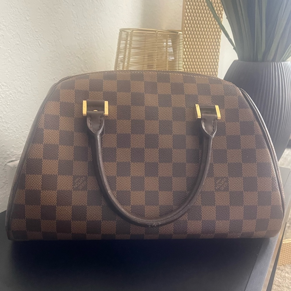 LOUIS VUITTON RIBERA